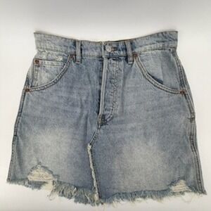 We The Free Free People Distressed Denim Mini Skirt Light Wash Raw Hem Size 28